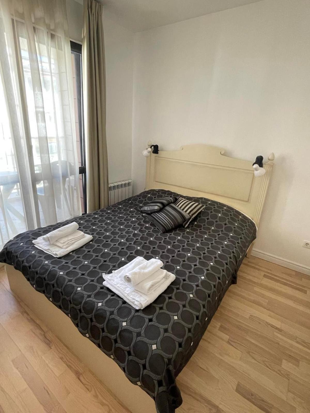 Luxury Gated Apartment Sofia Exterior foto
